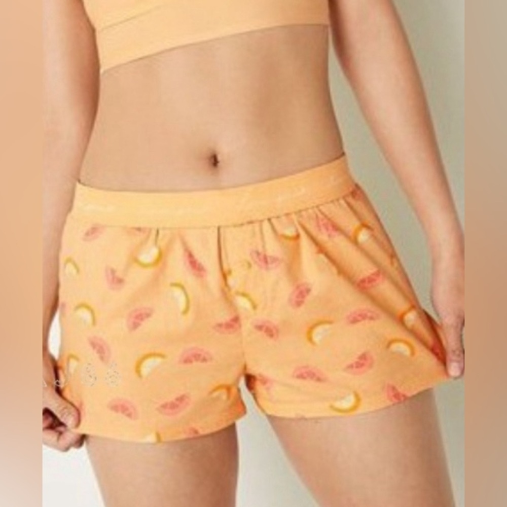 ⭐️PINK VICTORIAS SECRET ORANGE SLICE SLEEP SHORTS SIZE XL ⭐️